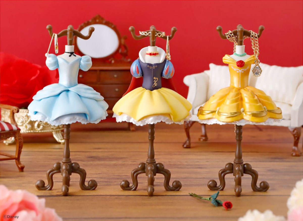 シンデレラ、白雪姫、ベル、憧れのディズニープリンセスのドレスがジュエリースタンドに！「Capsule トルソー ディズニー」発売中